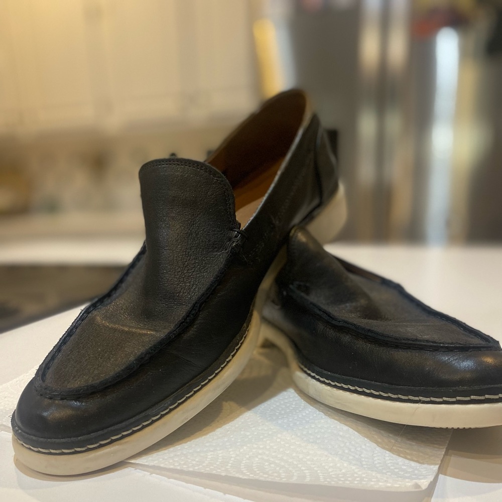 Allen Edmonds Wilder Black loafer 11.5
